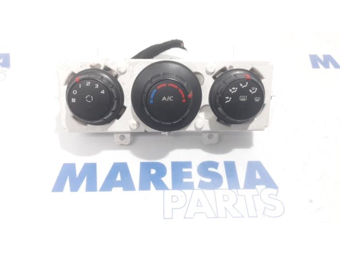 Renault Master 3 Radiator Fan Control Module Renault Master Heater control panels stock | ProxyParts.com