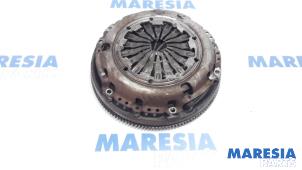 Używane Kolo zamachowe Peugeot Expert Cena € 75,00 Procedura marży oferowane przez Maresia Parts