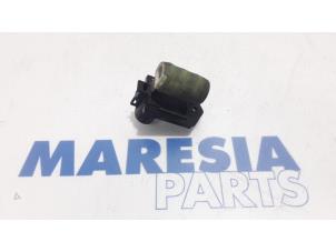 Used Cooling fan resistor Fiat Doblo Cargo (263) 1.3 D Multijet Price € 35,00 Margin scheme offered by Maresia Parts