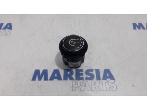 Used Position switch automatic gearbox Citroen Berlingo 1.6 HDi 90 Phase 1 Price € 127,05 Inclusive VAT offered by Maresia Parts