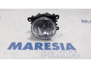 Used Fog light, front right Renault Clio IV (5R) 0.9 Energy TCE 90 12V Price € 20,00 Margin scheme offered by Maresia Parts