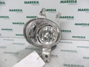 Used Fog light, front left Peugeot 206 Price € 10,00 Margin scheme offered by Maresia Parts