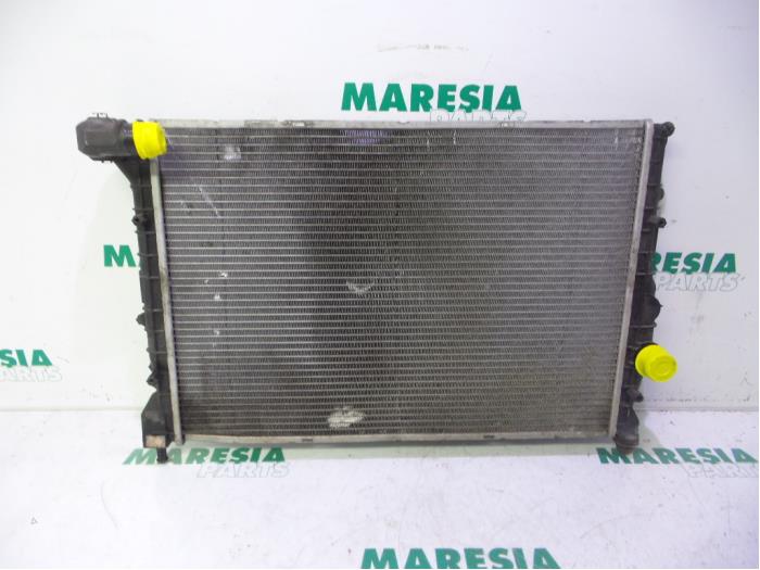 Used Radiator Alfa Romeo 147 (937) 1.9 JTD 16V Price € 30,00 Margin scheme offered by Maresia Parts
