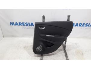 Used Rear door trim 4-door, right Renault Captur (2R) 1.2 TCE 16V EDC Price € 75,00 Margin scheme offered by Maresia Parts
