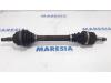 Front drive shaft, left from a Peugeot Partner Tepee (7A/B/C/D/E/F/G/J/P/S), 2008 / 2018 1.6 HDI 90 16V Phase 1, MPV, Diesel, 1.560cc, 66kW (90pk), FWD, DV6ATED4; 9HX, 2008-04 / 2012-02 2009