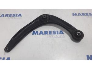 Used Front lower wishbone, right Peugeot Partner Tepee (7A/B/C/D/E/F/G/J/P/S) 1.6 HDI 90 16V Phase 1 Price € 25,00 Margin scheme offered by Maresia Parts