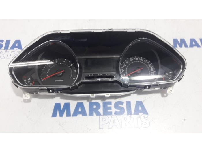 Begagnade Instrumentpanel Peugeot 208 I (CA/CC/CK/CL) 1.0 Vti 12V PureTech Pris € 74,95 Marginaltabell erbjuds av Maresia Parts