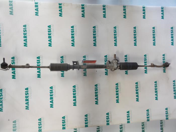 Gebrauchte Lenkgetriebe Renault Clio II (BB/CB) 1.2 Preis € 50,00 Margenregelung angeboten von Maresia Parts