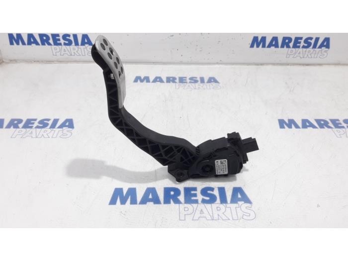 Begagnade Gaspedalsensor Peugeot 207/207+ (WA/WC/WM) 1.6 HDi 16V Pris € 57,49 Marginaltabell erbjuds av Maresia Parts