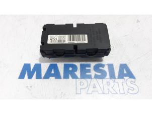 Usados Módulo de presión de neumáticos Peugeot 207/207+ (WA/WC/WM) 1.6 HDi 16V Precio € 50,00 Norma de margen ofrecido por Maresia Parts