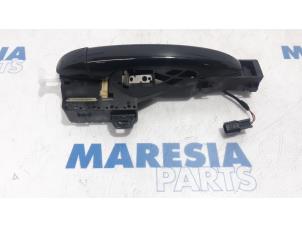 Used Rear door handle 4-door, right Renault Megane IV Estate (RFBK) 1.3 TCE 115 16V Price € 75,00 Margin scheme offered by Maresia Parts