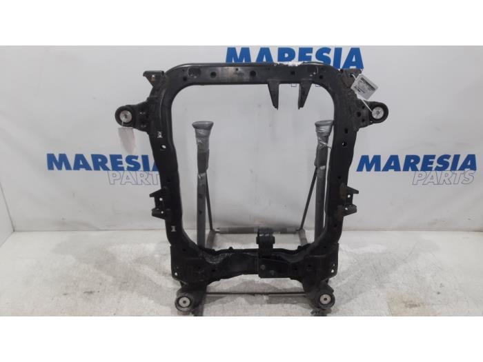 Begagnade Underram Fiat Croma (194) 2.2 MPI 16V Pris € 131,25 Marginaltabell erbjuds av Maresia Parts