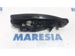 Used Rear door handle 4-door, right Citroen C4 Picasso (3D/3E) 1.6 e-HDi 115 Price € 50,00 Margin scheme offered by Maresia Parts