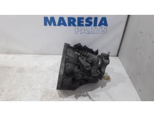 Used Gearbox Renault Laguna III Estate (KT) 2.0 dCi 16V 150 Price € 472,50 Margin scheme offered by Maresia Parts