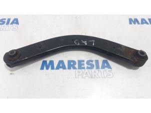 Used Rear wishbone, left Fiat Croma (194) 2.2 MPI 16V Price € 65,00 Margin scheme offered by Maresia Parts