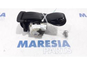 Usagé Ceinture de sécurité arrière gauche Fiat 500 (312) 1.2 69 Prix € 25,00 Règlement à la marge proposé par Maresia Parts