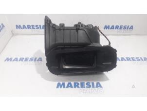 Używane Silnik wentylatora nagrzewnicy Fiat Croma (194) 2.2 MPI 16V Cena € 40,00 Procedura marży oferowane przez Maresia Parts