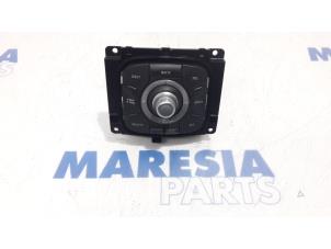 Used Navigation control panel Renault Laguna III Estate (KT) 2.0 dCi 16V 150 Price € 65,00 Margin scheme offered by Maresia Parts