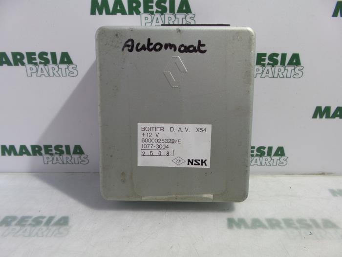 Usagé Ordinateur divers Renault Safrane I 3.0i V6 RT,RXE Prix € 35,00 Règlement à la marge proposé par Maresia Parts