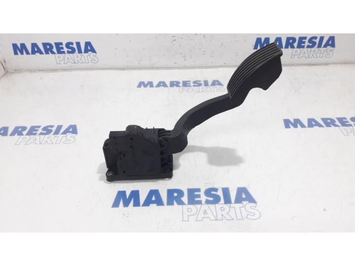 Begagnade Gaspedalsensor Alfa Romeo MiTo (955) 1.4 16V Pris € 15,00 Marginaltabell erbjuds av Maresia Parts
