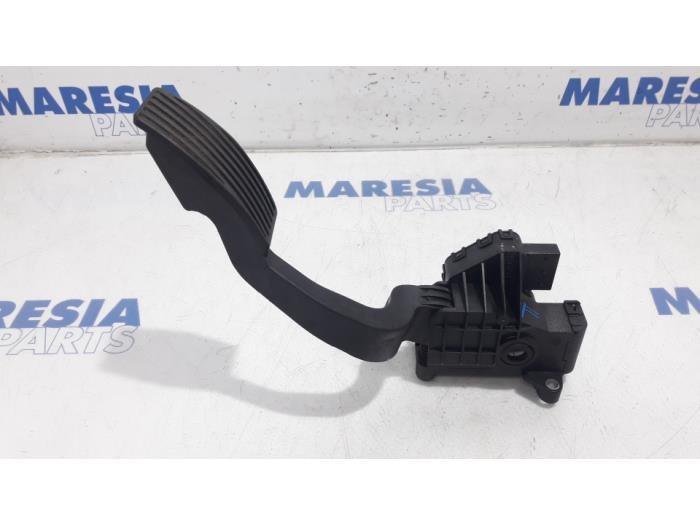 Gaspedalposition Sensor van een Alfa Romeo MiTo (955) 1.4 16V 2009