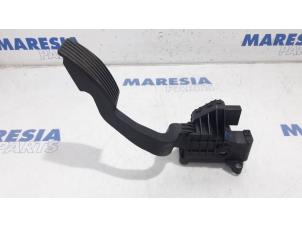 Gaspedalposition Sensor van een Alfa Romeo MiTo (955) 1.4 16V 2009