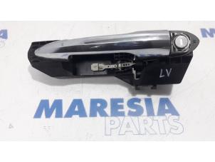 Used Door handle 2-door, left Alfa Romeo MiTo (955) 1.4 16V Price € 30,00 Margin scheme offered by Maresia Parts