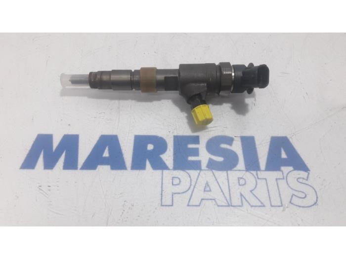 Usagé Injecteurs Peugeot Partner Tepee (7A/B/C/D/E/F/G/J/P/S) 1.6 HDI 90 Prix € 70,00 Règlement à la marge proposé par Maresia Parts