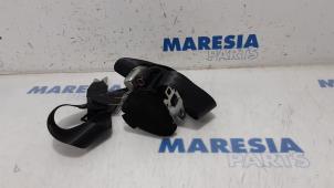 Used Front seatbelt, left Alfa Romeo MiTo (955) 1.4 TB 16V Price € 105,00 Margin scheme offered by Maresia Parts