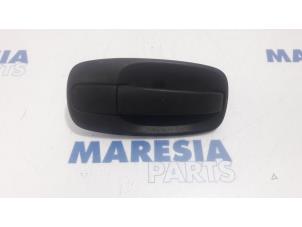 Used Door handle 2-door, right Renault Trafic New (FL) 2.0 dCi 16V 115 Price € 25,00 Margin scheme offered by Maresia Parts