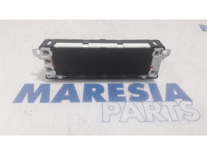 Begagnade Innerdisplay Peugeot 207/207+ (WA/WC/WM) 1.6 16V VTi Pris € 25,00 Marginaltabell erbjuds av Maresia Parts