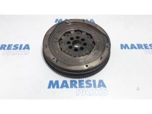 Used Flywheel Renault Koleos I 2.0 dCi 16V Price € 126,00 Margin scheme offered by Maresia Parts