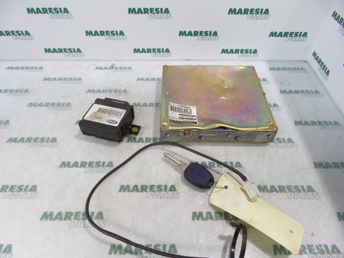 Used Engine management computer Fiat Bravo (182A) 1.8 GT 16V Price € 157,50 Margin scheme offered by Maresia Parts
