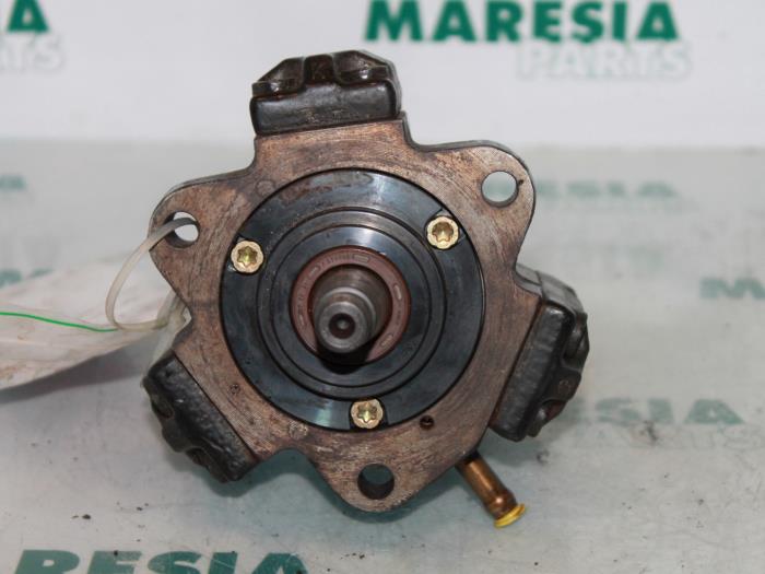 Gebrauchte Kraftstoffpumpe Mechanisch Fiat Doblo (223A/119) 1.9 JTD Preis € 65,00 Margenregelung angeboten von Maresia Parts