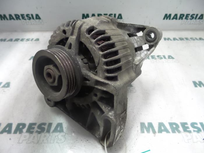 Used Dynamo Fiat Punto I (176) 55 1.1 Price € 35,00 Margin scheme offered by Maresia Parts
