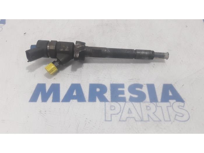 Usagé Injecteurs Peugeot 207/207+ (WA/WC/WM) 1.6 HDi 16V Prix € 105,00 Règlement à la marge proposé par Maresia Parts