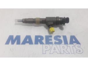 Usagé Injecteur (diesel) Peugeot 308 SW (L4/L9/LC/LJ/LR) 1.6 BlueHDi 120 Prix € 50,00 Règlement à la marge proposé par Maresia Parts