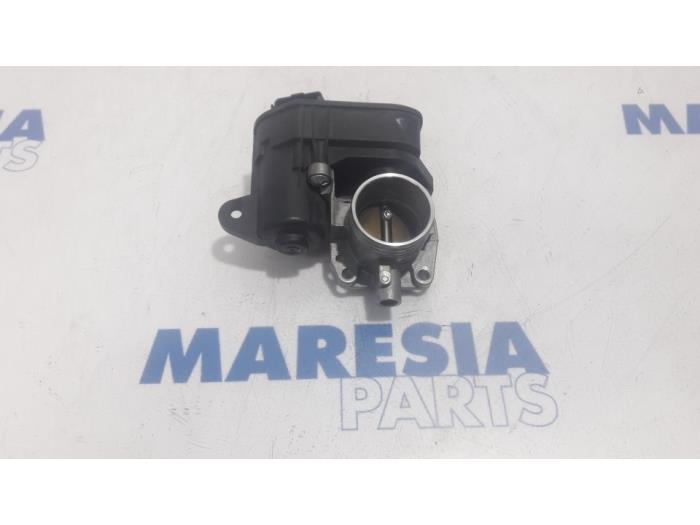Gebrauchte Drosselklappengehäuse Peugeot 208 I (CA/CC/CK/CL) 1.0 Vti 12V PureTech Preis € 34,99 Margenregelung angeboten von Maresia Parts