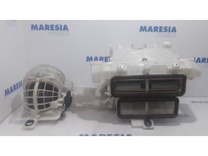 Usagé Bloc chauffage Citroen Berlingo 1.6 Hdi 16V 90 Prix € 254,10 Prix TTC proposé par Maresia Parts