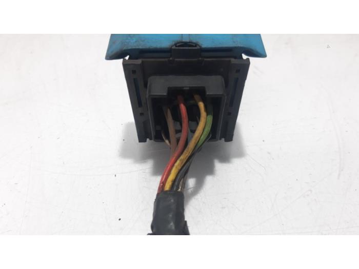 Glow plug relay Fiat Ducato 2.3 D 120 Multijet 0281003039