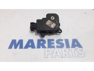 Used Heater valve motor Renault Laguna II (BG) 1.8 16V Price € 25,00 Margin scheme offered by Maresia Parts