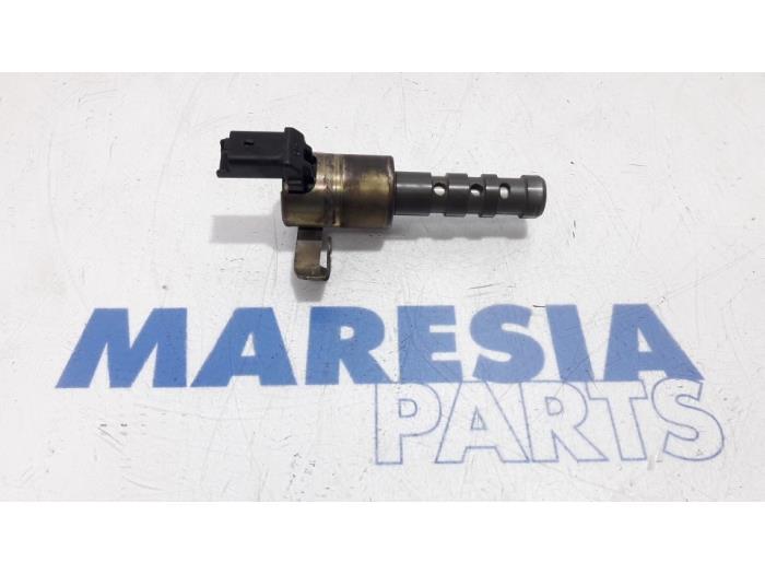 Usagé Capteur arbre à cames Renault Laguna II Grandtour (KG) 2.0 16V Prix € 50,00 Règlement à la marge proposé par Maresia Parts