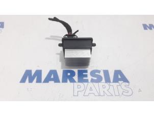 Used Heater resistor Citroen Jumpy 2.0 Blue HDI 120 Price € 90,75 Inclusive VAT offered by Maresia Parts