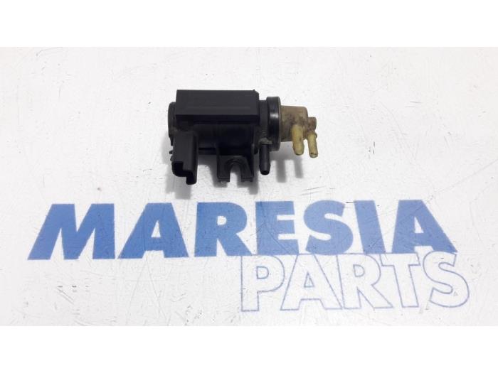 Usagé Régulateur pression turbo Peugeot 308 SW (L4/L9/LC/LJ/LR) 1.6 BlueHDi 120 Prix € 40,00 Règlement à la marge proposé par Maresia Parts