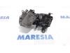 Soporte de filtro de aceite de un Peugeot 308 SW (L4/L9/LC/LJ/LR), 2014 / 2021 1.6 BlueHDi 120, Combi, 4Puertas, Diesel, 1.560cc, 88kW (120pk), FWD, DV6FC; BHZ, 2014-03 / 2021-06, LCBHZ 2015