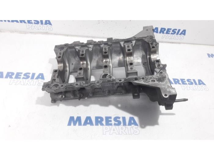Gebrauchte Ölwanne Peugeot 308 SW (L4/L9/LC/LJ/LR) 1.6 BlueHDi 120 Preis € 75,00 Margenregelung angeboten von Maresia Parts