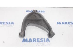 Used Rear upper wishbone, right Peugeot 508 (8D) 1.6 THP 16V Price € 50,00 Margin scheme offered by Maresia Parts