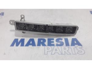 Gebrauchte Tageslicht links Peugeot 308 SW (L4/L9/LC/LJ/LR) 1.6 BlueHDi 120 Preis € 40,00 Margenregelung angeboten von Maresia Parts