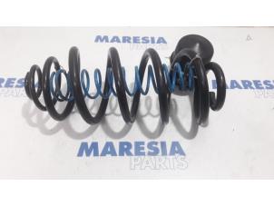 Used Rear coil spring Citroen Jumpy 2.0 Blue HDI 120 Price € 60,50 Inclusive VAT offered by Maresia Parts