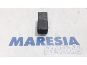 Used Glow plug relay Citroen Jumpy 2.0 Blue HDI 120 Price € 12,10 Inclusive VAT offered by Maresia Parts